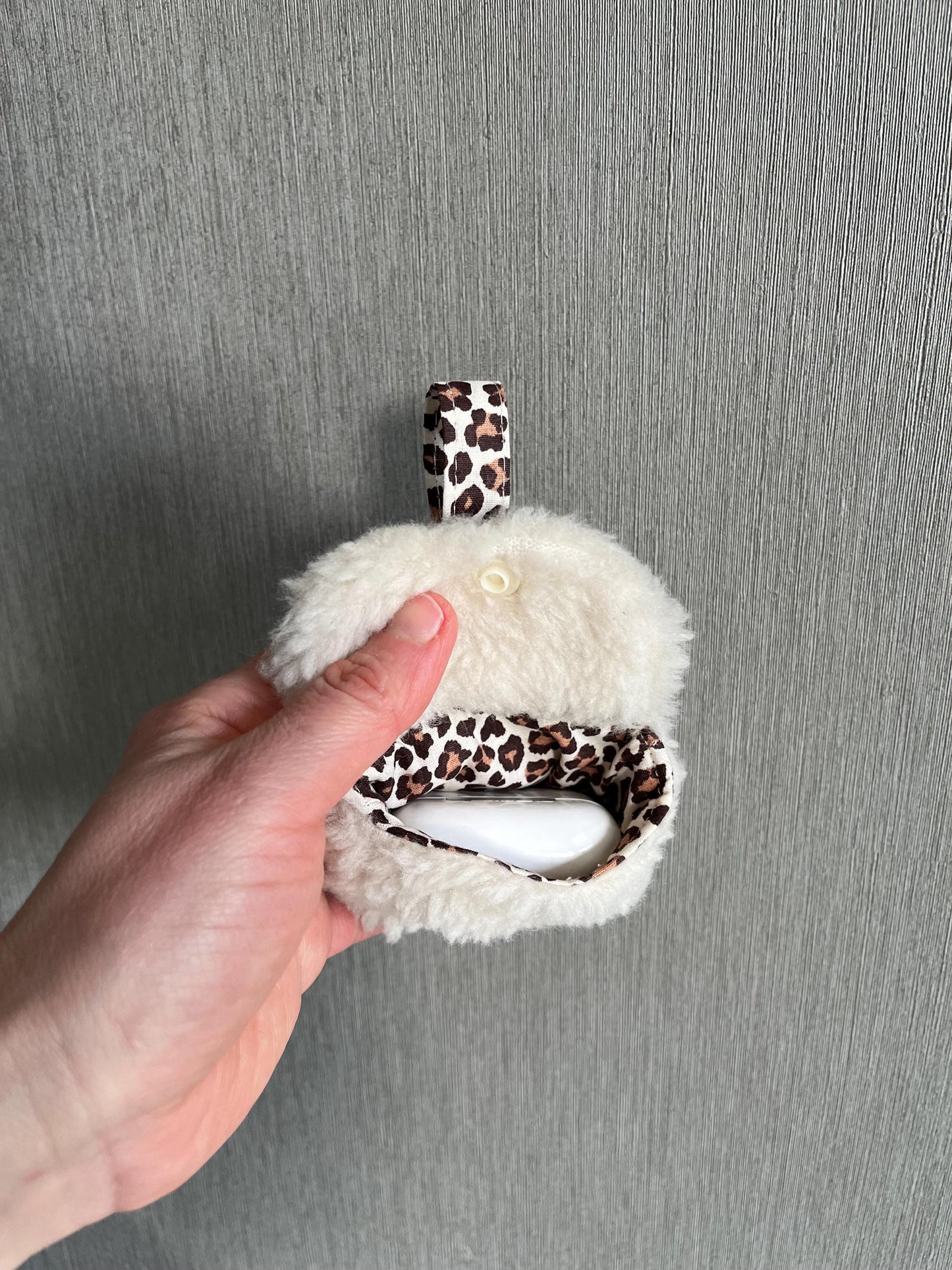 Handmade Fluffy AirPods Pouch: Aesthetic Puffy Earbud Case with Heart Snap Padded Tech Accessory Organizer