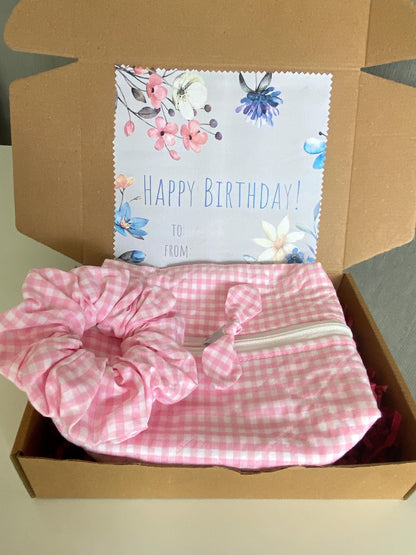 Pink Gingham Gift Box: Quilted Makeup Bag & Scrunchie