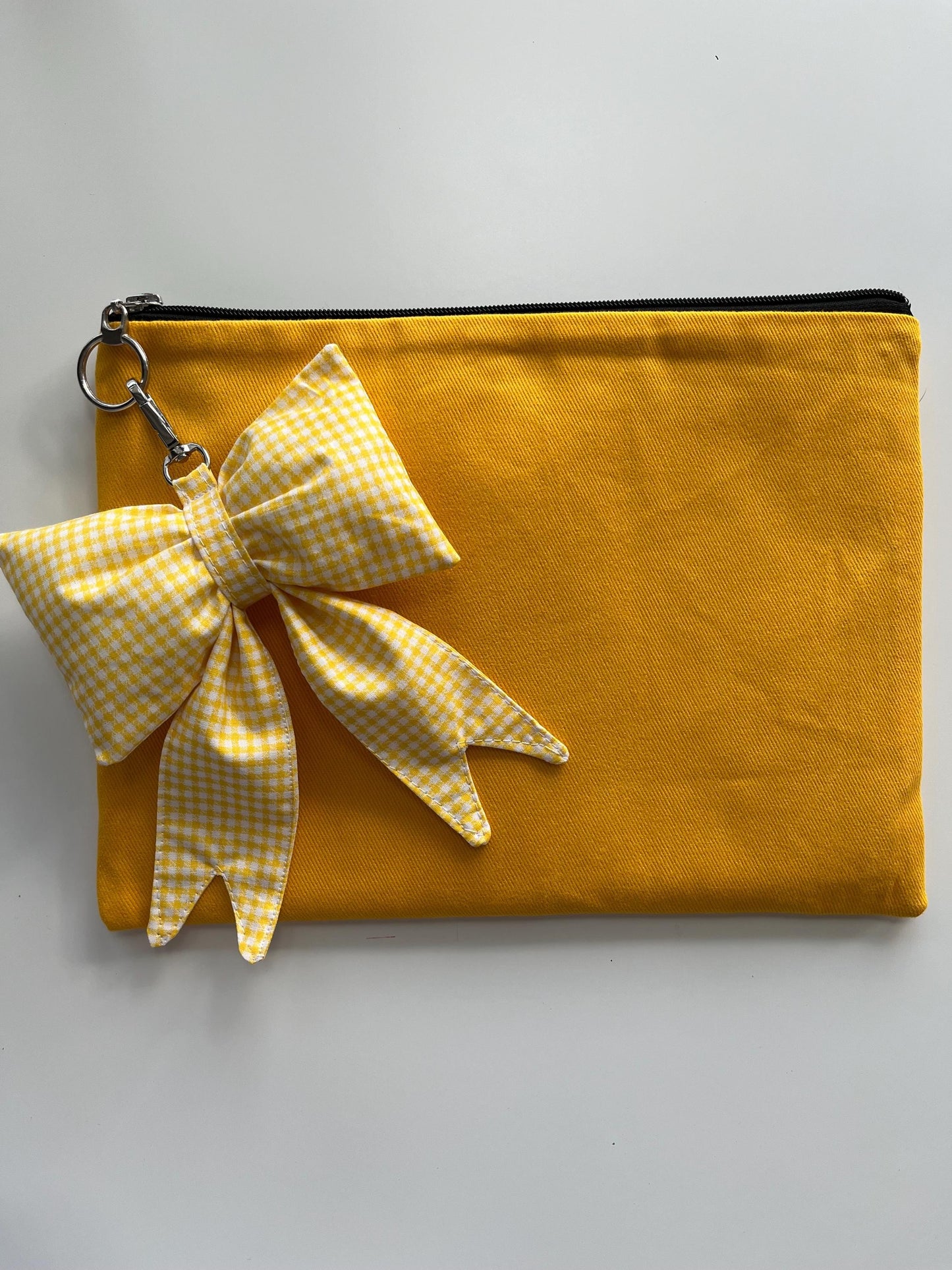 Gingham Bow Keychain with Personalized Clutch Bag: Bow Bag Charm with Custom Bridesmaid Gift Chic Party Clutch