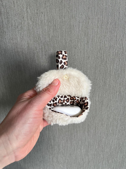Handmade Fluffy AirPods Pouch: Aesthetic Puffy Earbud Case with Heart Snap Padded Tech Accessory Organizer