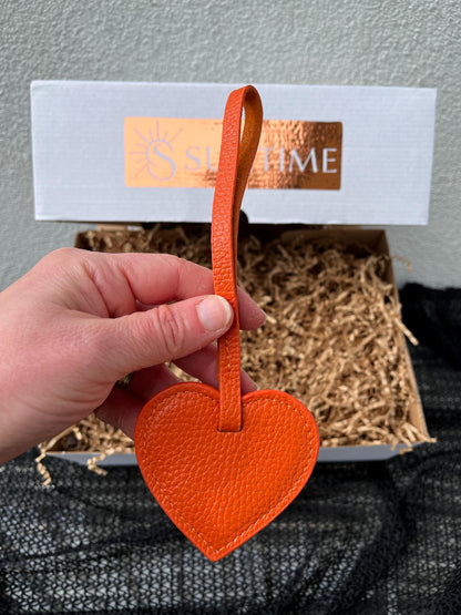 Personalized Leather Gift Set for Mom: Genuine Leather Handbag with Matching Card Holder, Pouch and Heart Bag Charm, Custom Gift Box